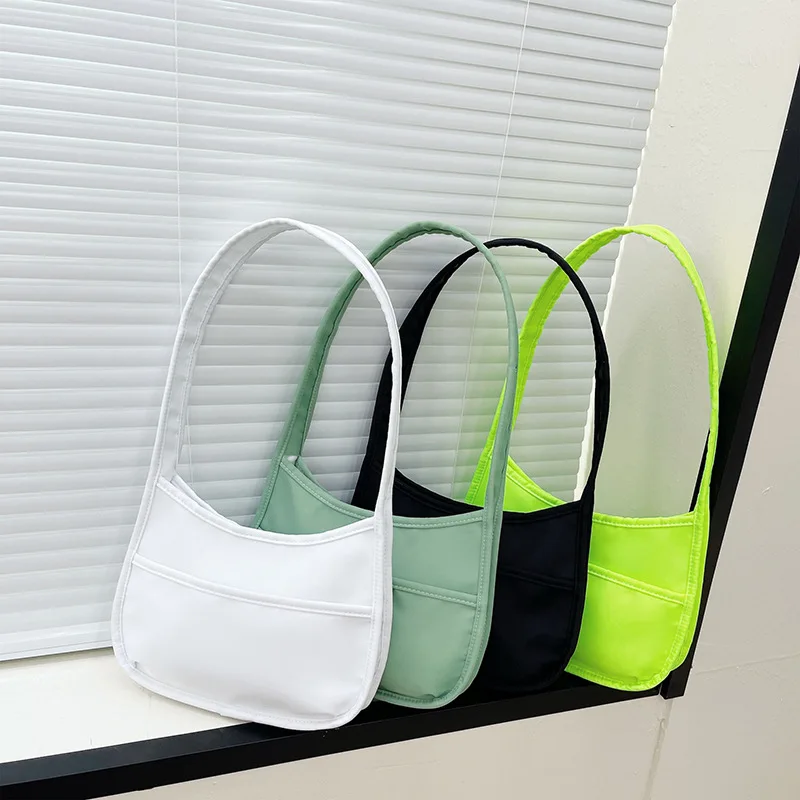 

2022 Trend Luxury Fashion Women Small Shoulder Underarm Bag Lady Chain Pure Color Zipper Mini Purse Handbag Subaxillary Bags