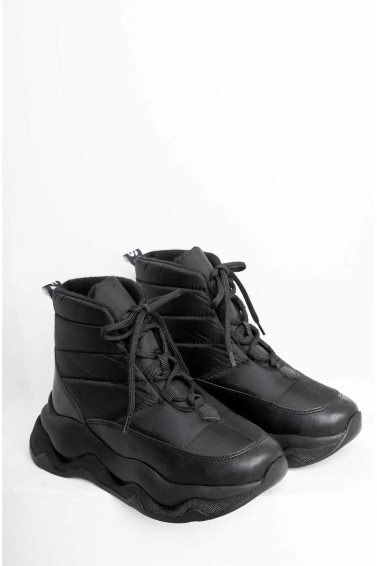 

Women casual sole parachute fabric black sports boots custom design