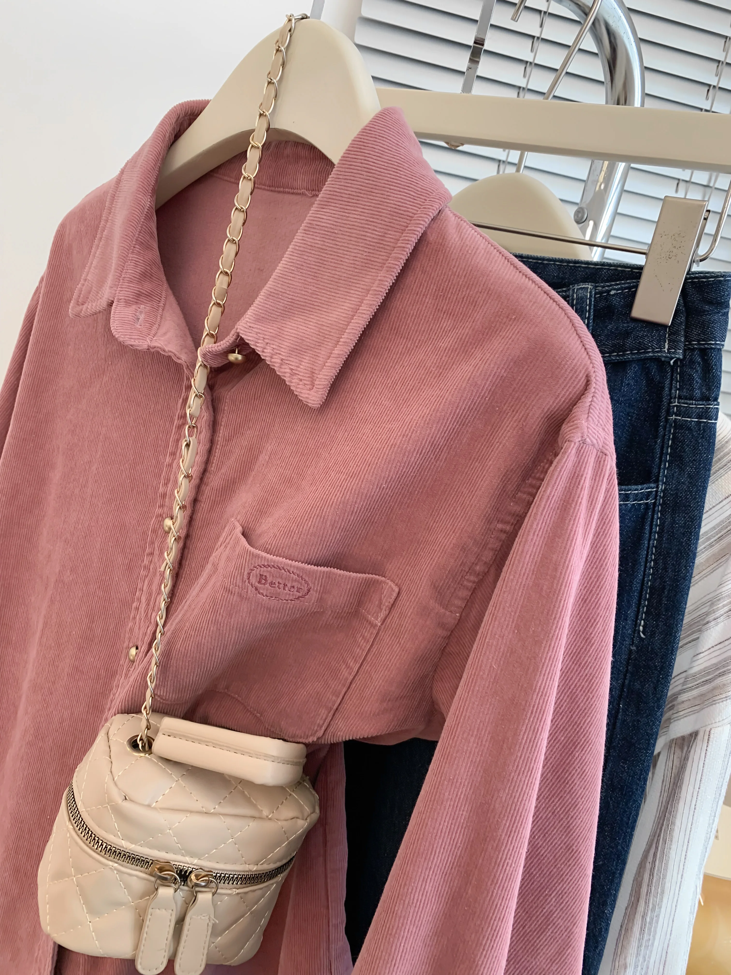 Pink Corduroy Long sleeve Shirts Outerwear Women Spring and Autumn Design Sense Small Inner wear Shirt Top 2024 Early