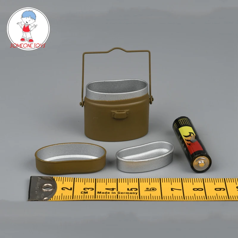 

IQO91009 1/6 Scale Army Green Metal Food Box with Cover for 12 Inch Action Figures Doll Props Accessories