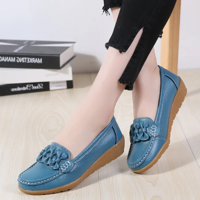 

New Women Flats Genuine Leather Shoes Woman Soft Boat shoes for Women Flats shoes Ladies Loafers Non-Slip Sturdy Sole Big size