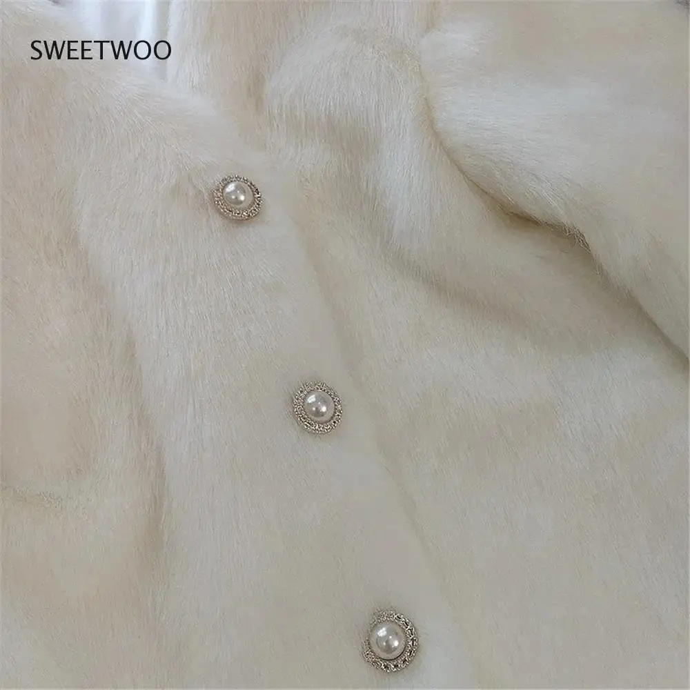 Faux Fur Coat Women Winter Faux Fox Jackets Short Fluffy White Overcoat Thick Outerwear Elegant Luxury Pearl Rhinestone Buttons