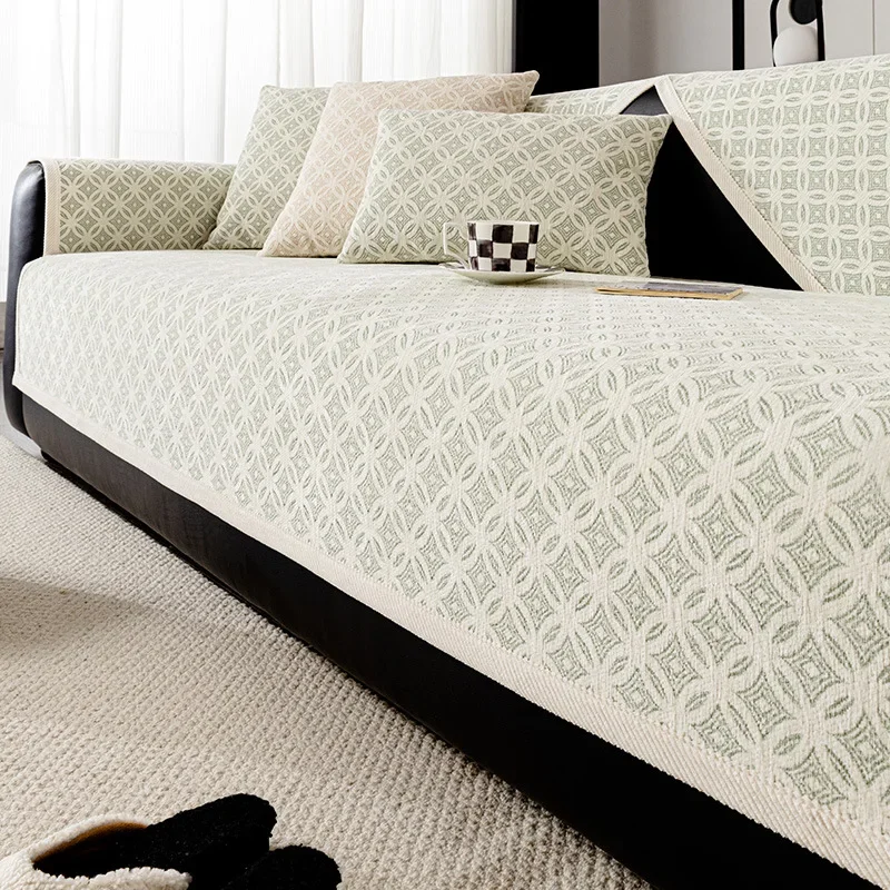 Черно-белый плотный чехол для дивана в гостиную из синели с геометрическим