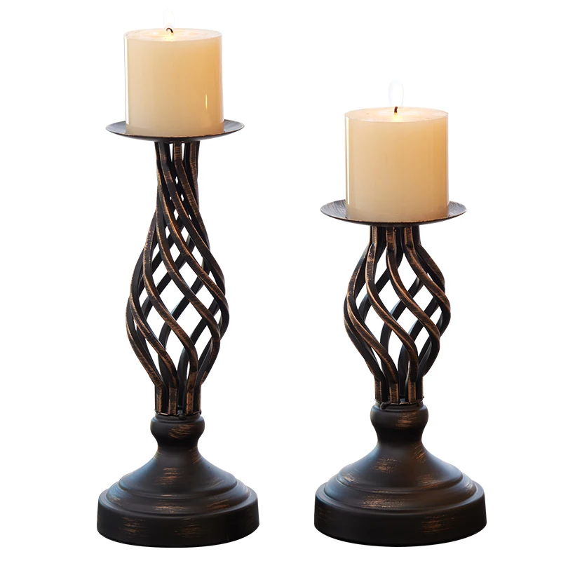 

Nordic Metal Candle Holder Iron Modern Creative Pillar Candle Holders Elegant Simple Centro De Mesa Retro Candlestick EA60ZT