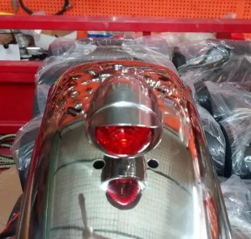 Bobber Old School стоп-сигнал ходовой задний фонарь с козырьком Cafe Racer Vintage CB