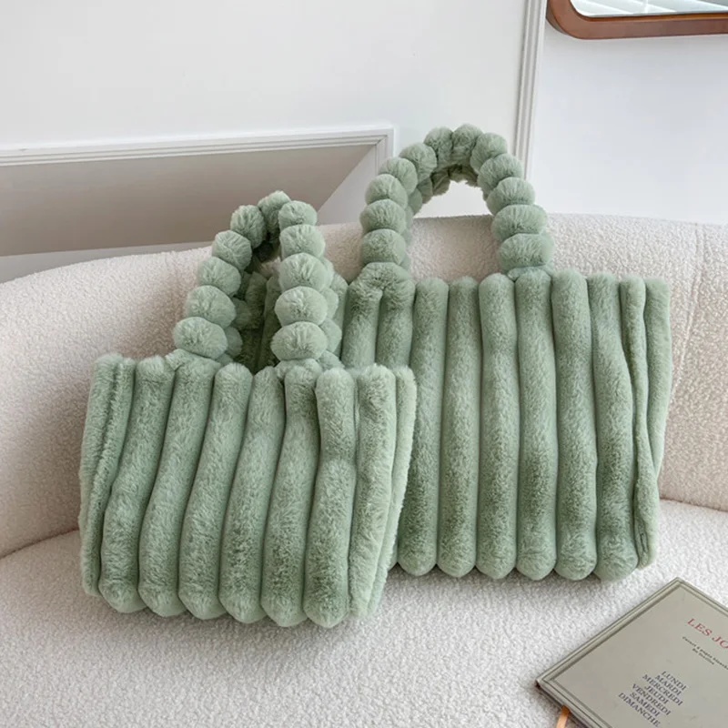 

Повседневная сумка из искусственного меха для женщин, мягкие плюшевые Наплечные сумки 2023, Женская вместительная сумка для покупок, зимние т...