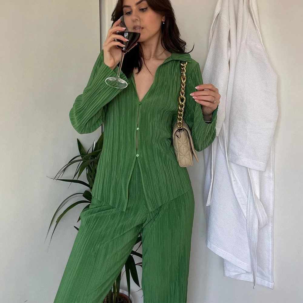 

2022 New Women Fashion Satin Shirt with Pleated Textured Army Green Long Sleeves Female Blouse Chic Lady Spring Summer Top