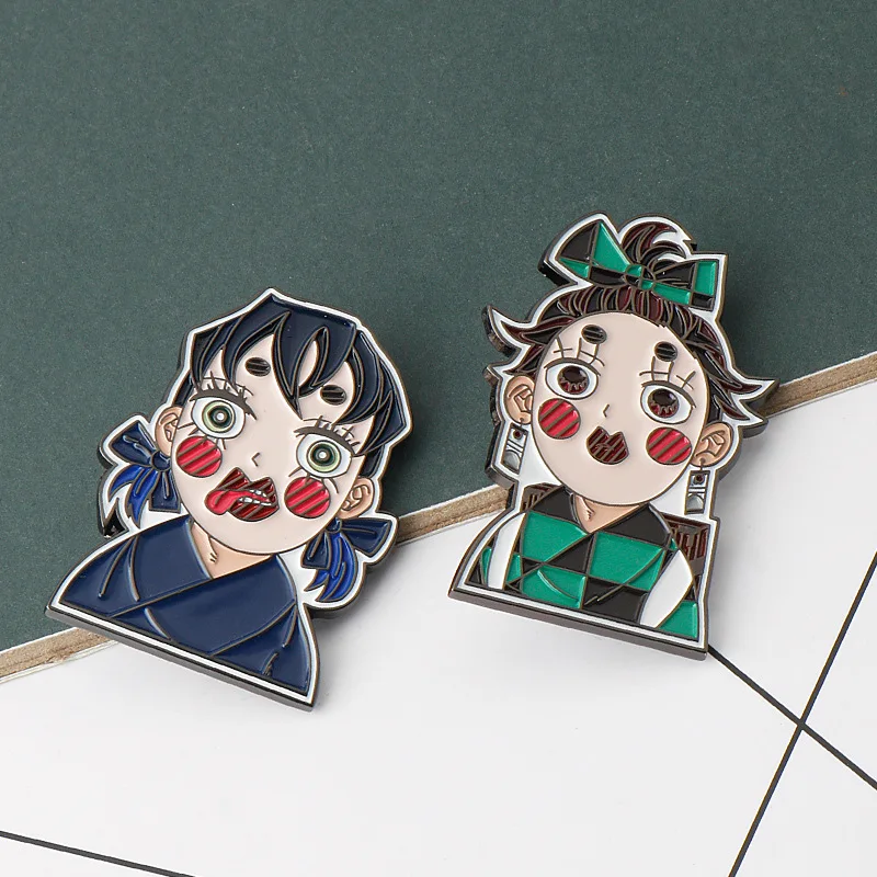 

XM-funny Demon Slayer's Blade Cartoon Brooch Flower Street Mouth Hira Inosuke Tanjirou Women's Style Pin Anime Badge Accessories