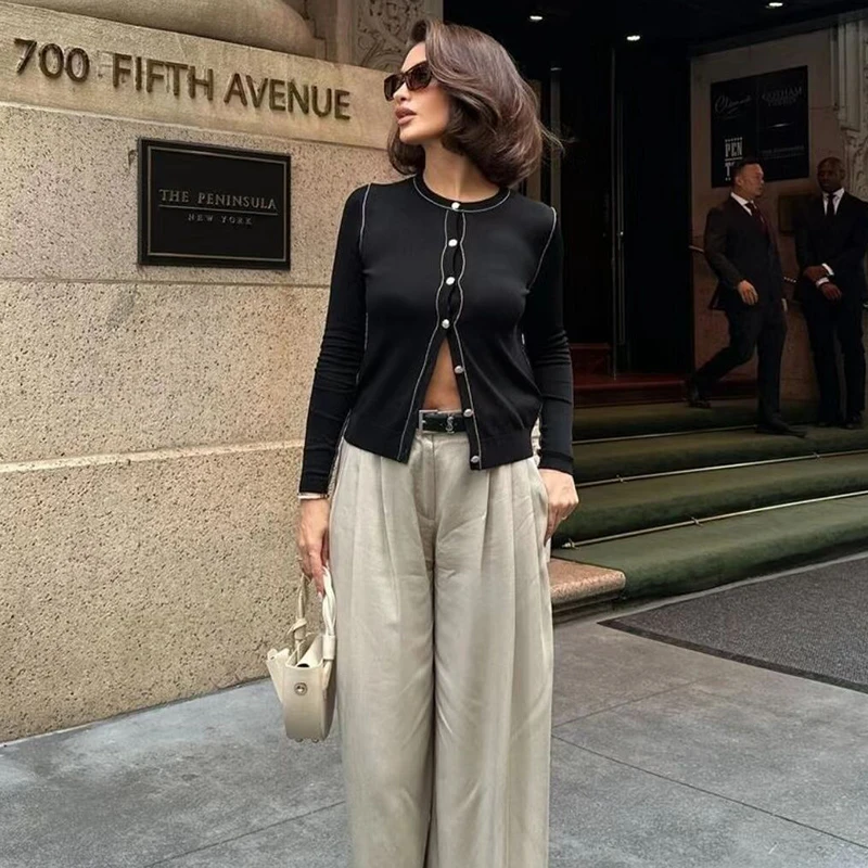 Свитер TRAF осенний женский свитер 2024 новый эластичный облегающий кардиган модный