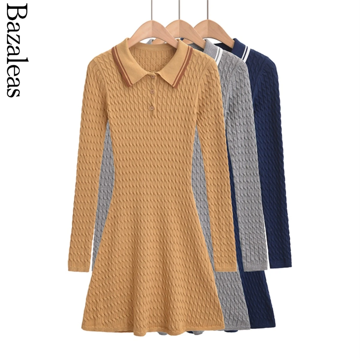 Женское трикотажное платье-свитер с воротником-поло и длинными рукавами