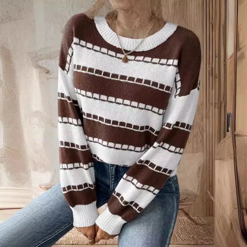 Клетчатый полосатый контрастный вязаный пуловер с круглым вырезом и длинными