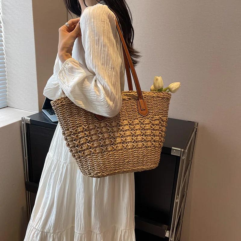 Женская соломенная сумка большой вместимости летняя пляжная для отдыха модная