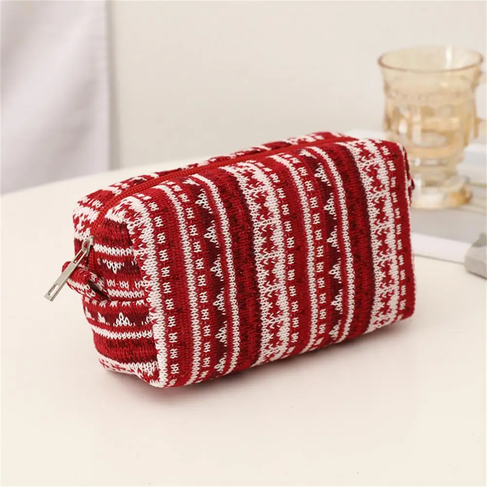 

Excellent Portable Durable Xmas Style Travel Makeup Organization Case School Supplies Toiletries Organizer Makeup Case