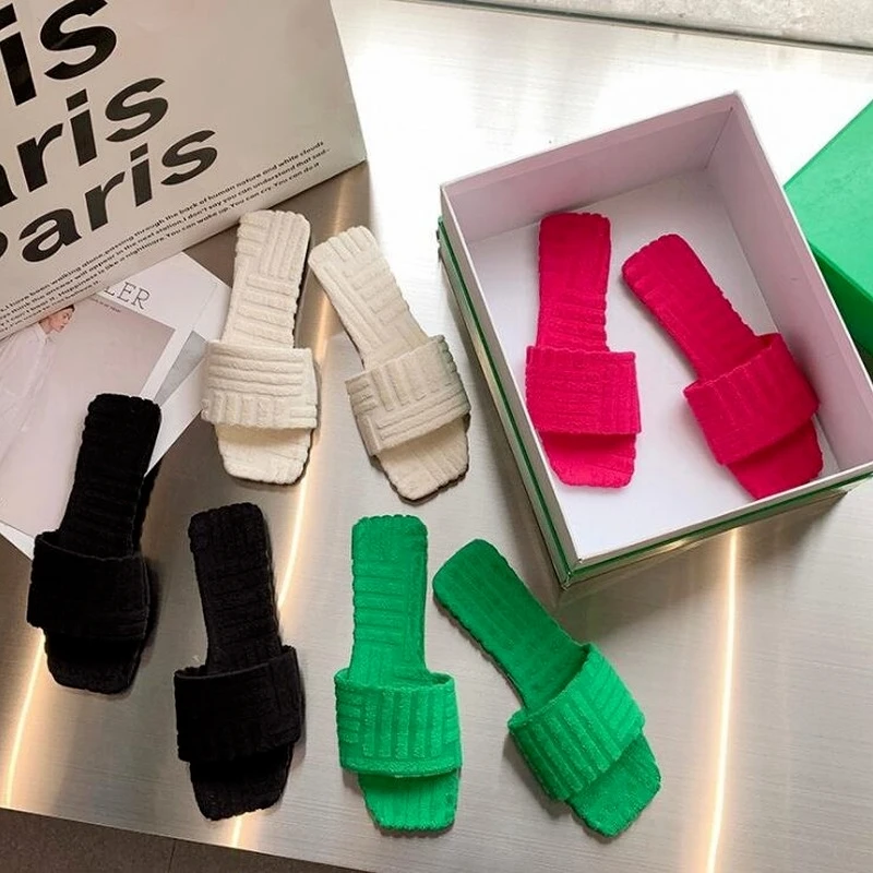 

Women's Slippers Warm Towel Pattern Slippers 2022 Women New Embossed Cotton Drag Home All-match Sandals Candy Color Slippers