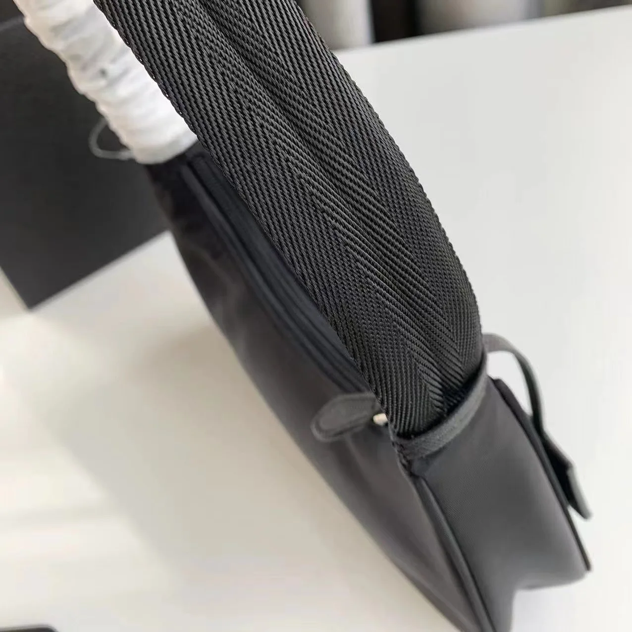 23 New Women's Hand Carrying Stick Bag Casual Nylon Underarm Bag Crescent Stick Bag Hand Improving Quality Women's Bag