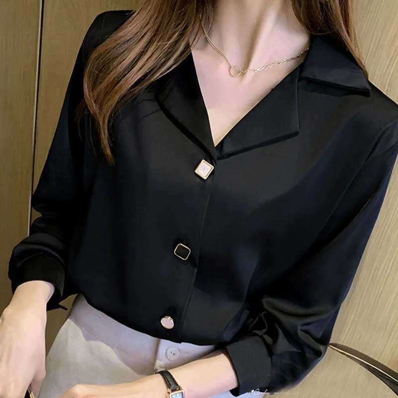 

Autumn office lady tops Korean Stitched Long Sleeve Bottomed Shirt Women's Autumn Blouse and Tops White Black Clothing