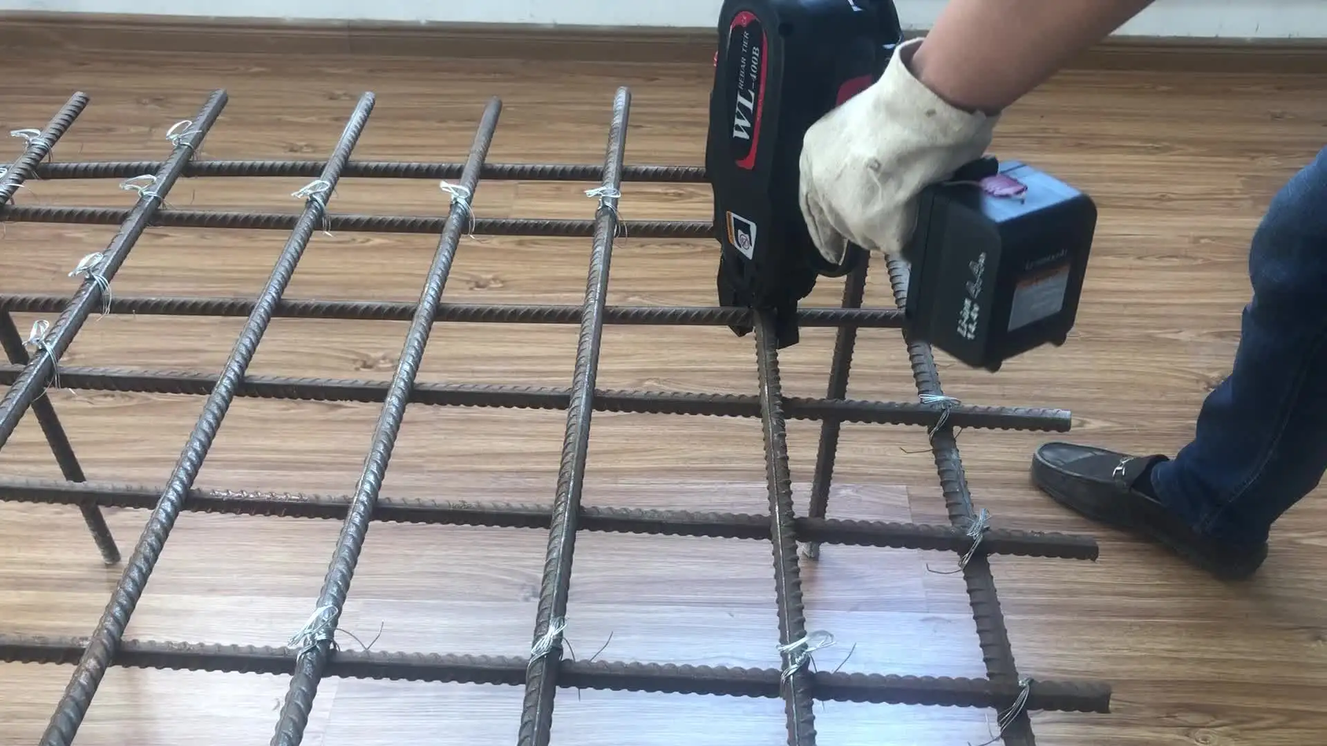 

Construction tools and equipment rebar tying machine