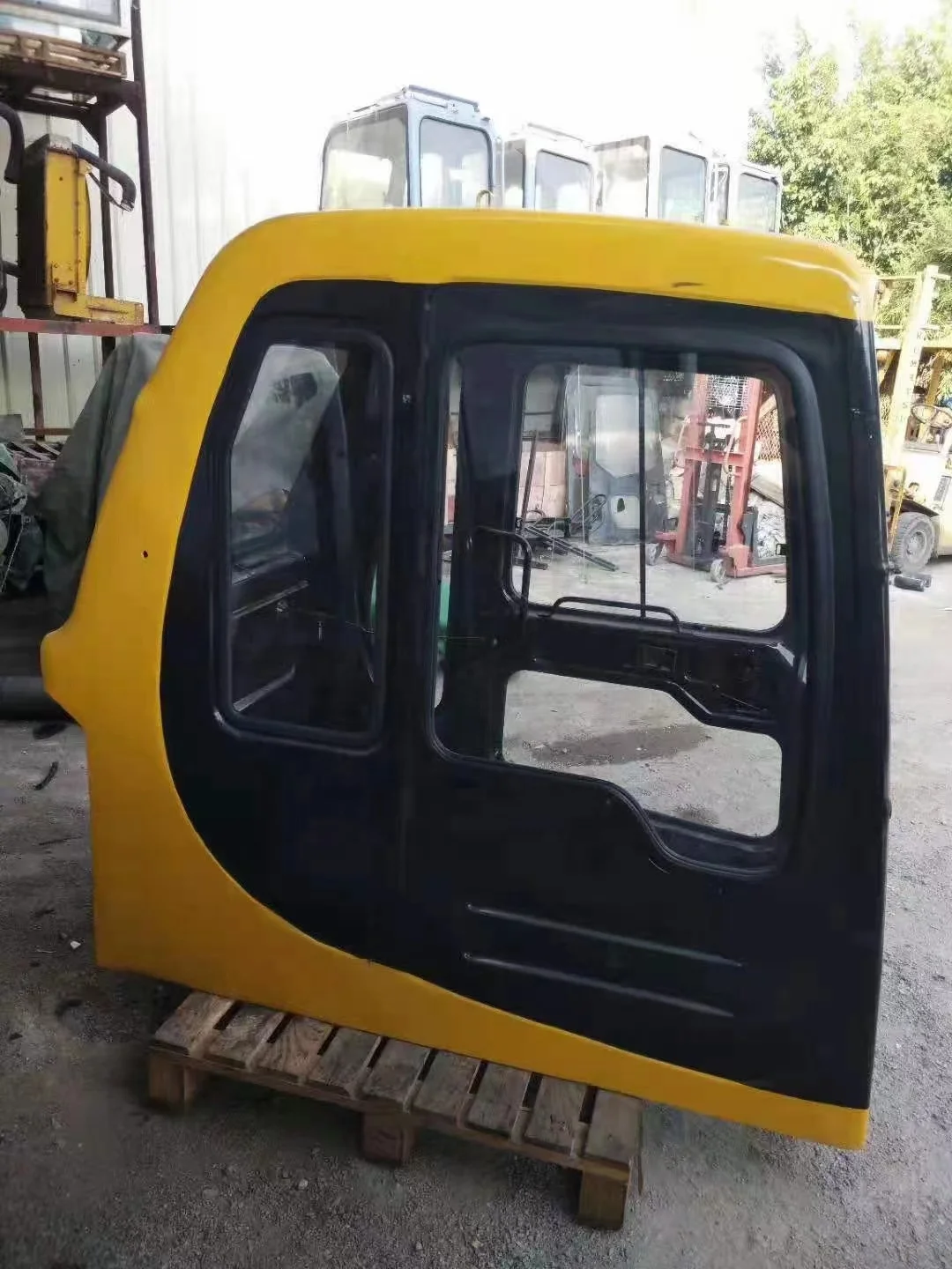 Рисунок 5 - Задняя крышка для экскаватора