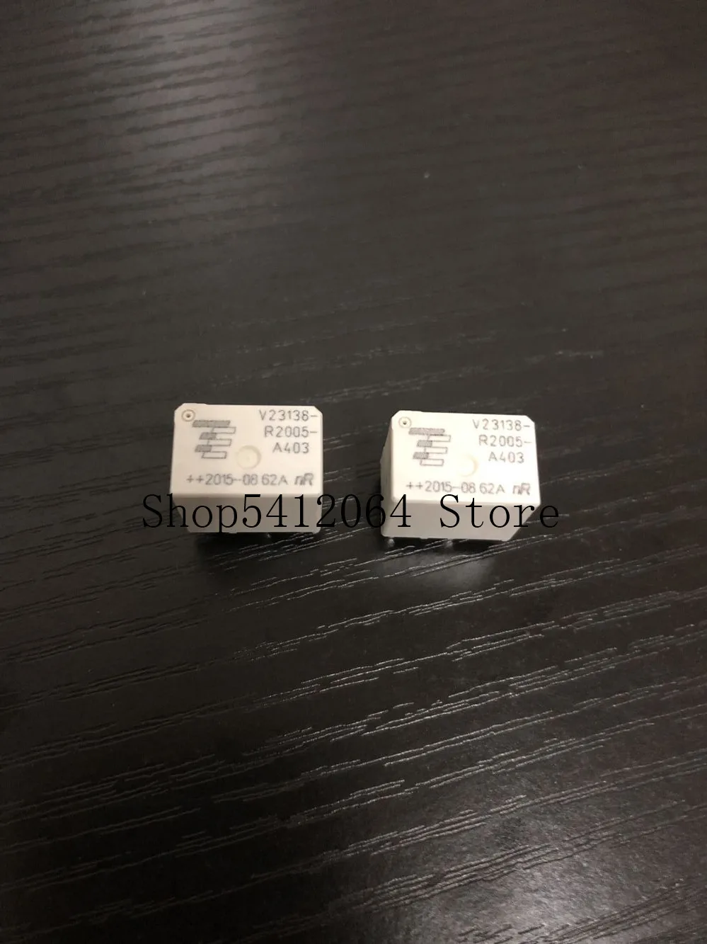 

V23138-R2005-A403 реле V23138-R2005-A403 V23138-C2001-A303 10PIN