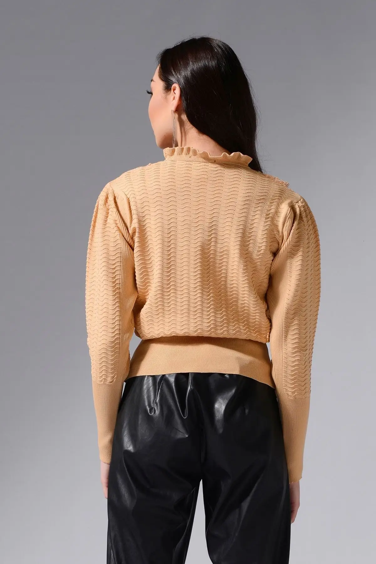 

Beige Jacquard Sweater Women's Lace Detail seasonal lettuce Colar Women Muslim Sweater