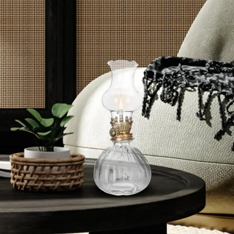 Рисунок 2 - Стеклянная керосиновая лампа