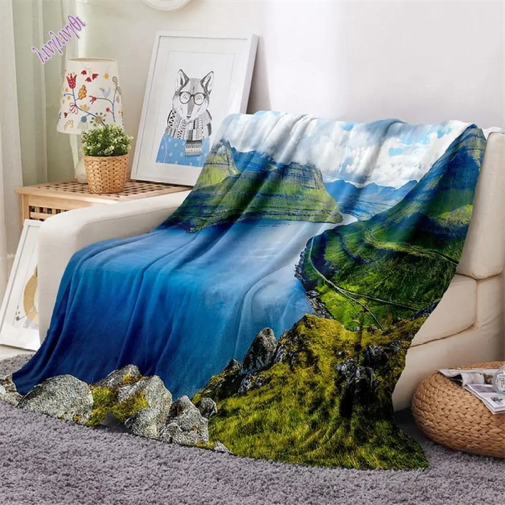 

Internet Celebrity Blanket Fashion Monster Flannel Fluffy Fleece Throw Blanket Children and Adult Gift Sofa Travel Camping
