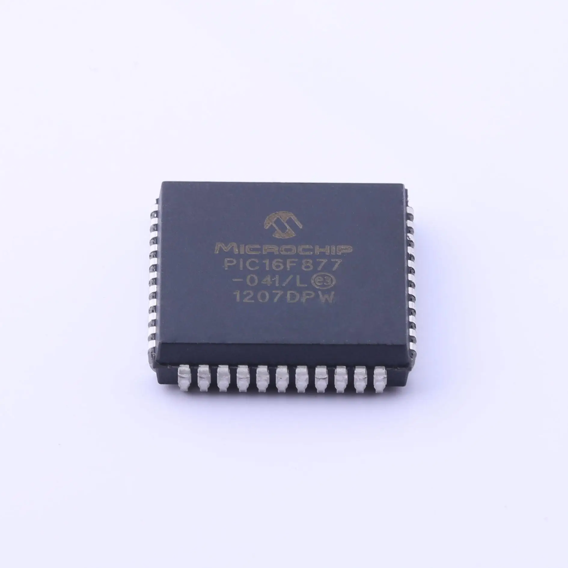 

MCU 8-битный PIC16 PIC RISC 14 КБ Flash 5V 44-Контактный PLCC Tube - Rail/Tube PIC16F877-04I/L