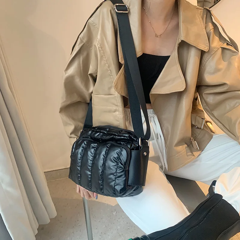Diinovivo Luxury Space Cotton Shoulder Bags For Women Down Crossbody Bag Casual Stripe Handbags Small Square Bag Chest WHDV2244