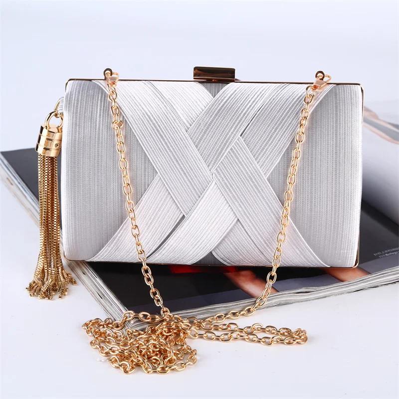 

Fashion Women Evening Bag Tassel Ladies Silk Clutch Shoulder Bags Wedding Party Banquet Golden Metal Shoulder Chain Handbags