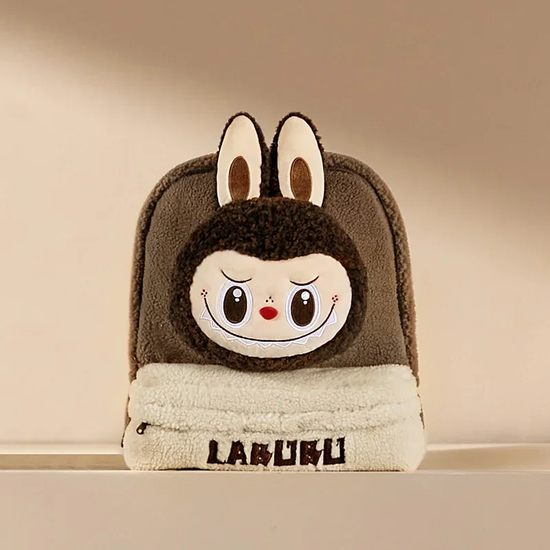 Сумка Popmart Классическая серия Labubu рюкзак из овечьей шерсти плюшевая коричневая