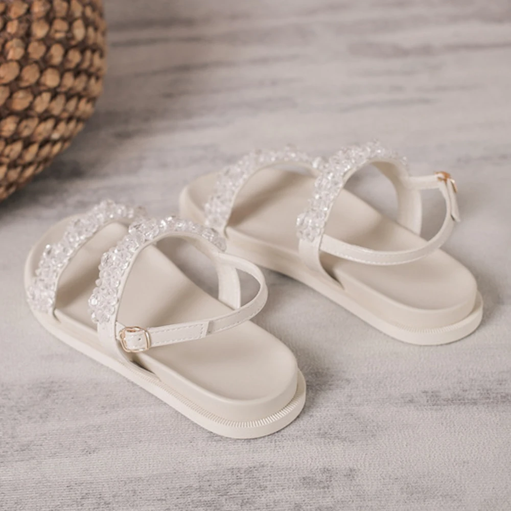Sandals Women's 2022 Summer New Handmade Pearl Flower Crystal Sandals Flat Simple Buckle Student Soft Bottom Fairy Shoes