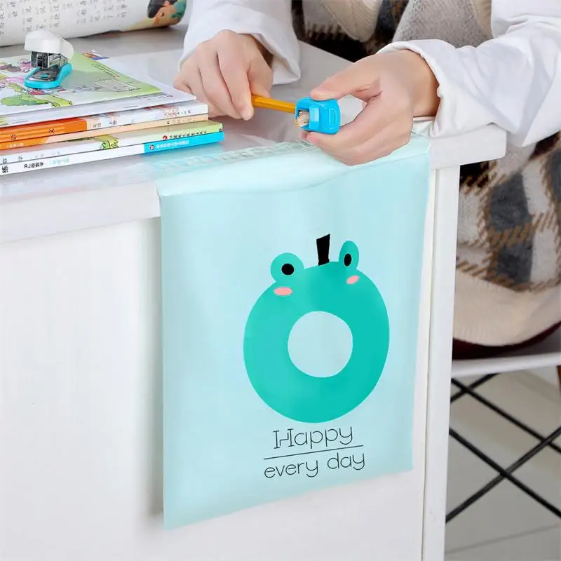 

Disposable Classifiable Self-adhesive Car Garbage Bag Cute Cartoon Garbage Bag Good Bearing Capacity Car Accessories 15pcs