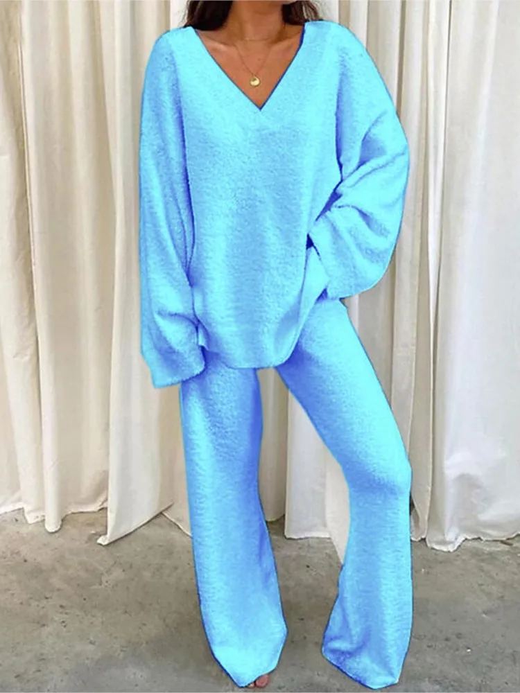 Женский однотонный теплый костюм