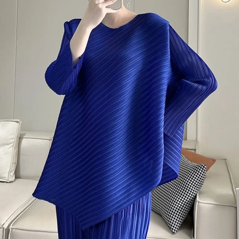 

Pleated 3/4 Sleeve T-shirt Women's Short Sleeve Solid Irregular Top Slim Fit Short Pleated Shirt Round Neck Fashion