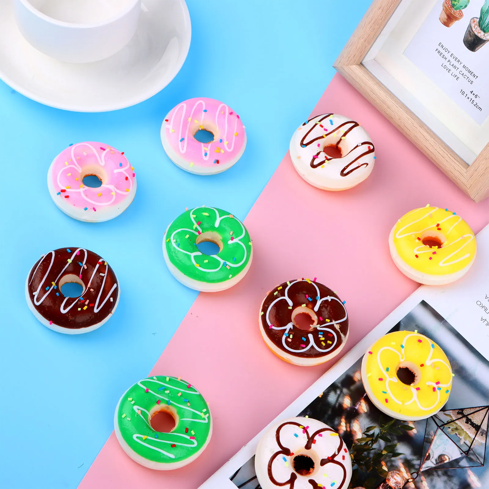 

30pcs/ Pack Rainbow Donut Stress Balls, Stress Relief Donuts Foam Donut Stress Relief Anti-Stress Practical Jokes Party Favors