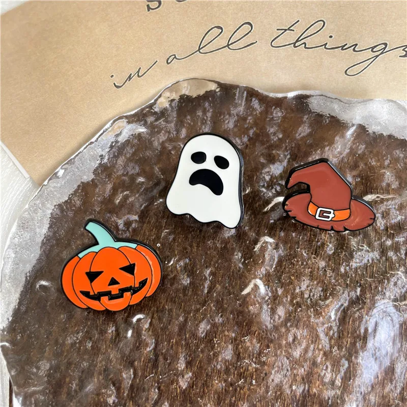 Милая необычная эмалированная брошь на Хэллоуин в виде призрака из мультфильма в стиле панк тыквы металлический значок для одежды сумок значок на воротник подарки для друзей ювелирные изделия