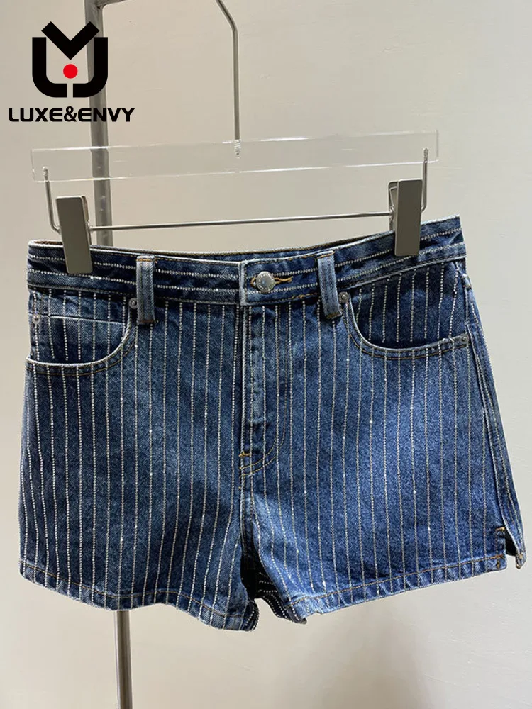 

LUXE&ENVY 2023 Spring/Summer New Fashion Brand Wang Heavy Industry Hot Diamond Denim Shorts High Waist Hot Pants Women's Wear