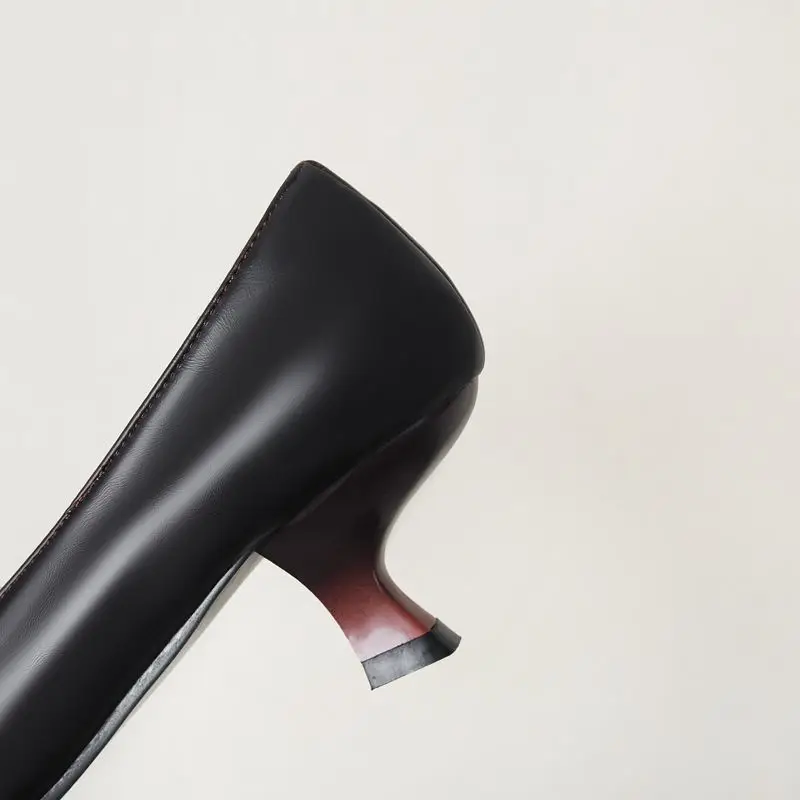 SIMLOVEYO Модные женские туфли-лодочки 31 32 Острый носок Маленький каблук 6 5 см Слипоны