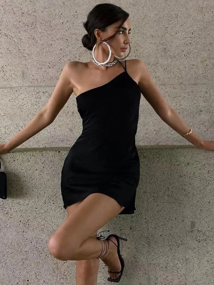 

Sexy One shoulder Backless Split Black Satin Mini Dress Women 2022 Summer Y2K Strap Sleeveless Bodycon Party Club Dresses