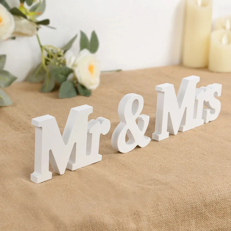 

3pcs/set Mr&Mrs Wooden Sign Wedding Decorations White Letter Photo Props Anniversary Party Table Decor Home DIY Crafts Gift