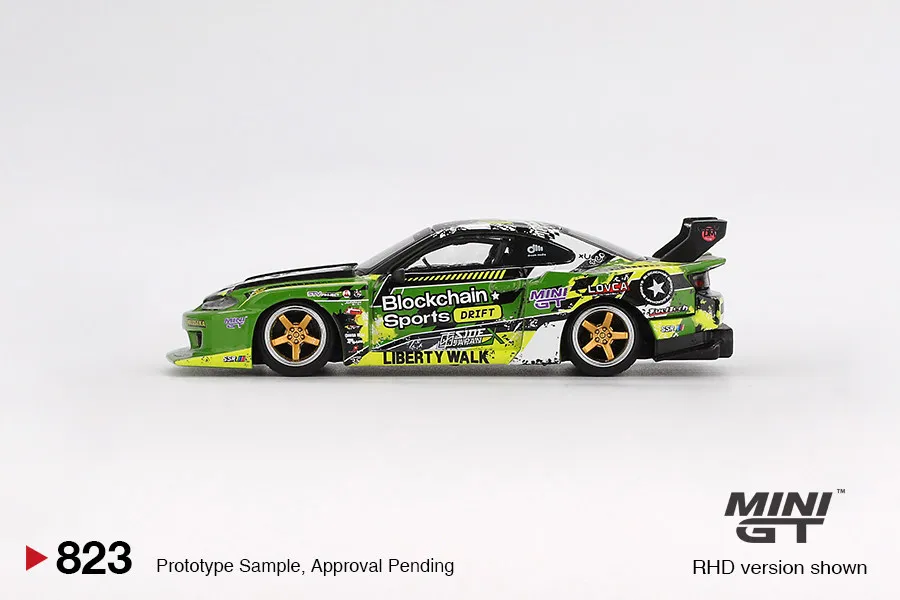 Фото Модель MINIGT 1:64 Scale LB Kit S15 2024 # Модель автомобиля из сплава 823 №3