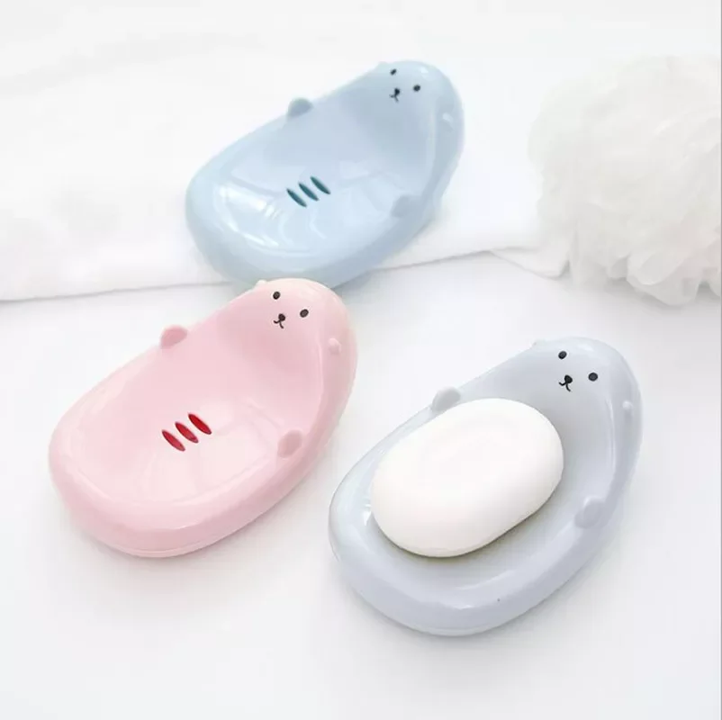 

2022New Cartoon Animal Shape Soap Box Bathroom Drain Soap Holder Children Fall In Love With Bathing Kitchen Bathroom Accessories