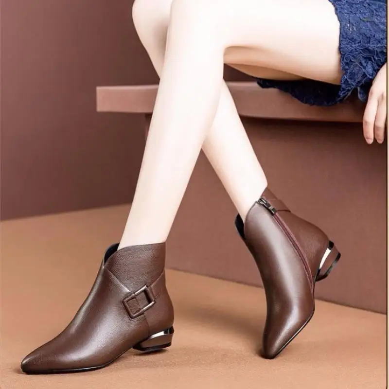 

Nice Fashion Women Boots Winter Zipper Retro Leather Shoes Pointed Toe Thick Heel Ankle Boots Plus Size High Heels Shoes nj98