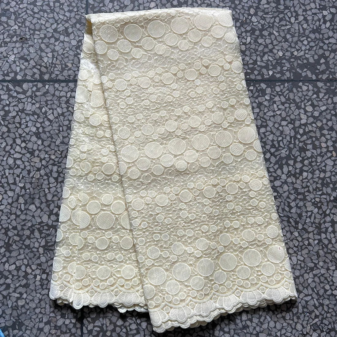 

Cream African Lace Fabric 5 Yards Tulle Mesh French Cord Lace Fabric 2024 Bridal Lemon Swiss Nigerian Lace Fabrics for Wedding