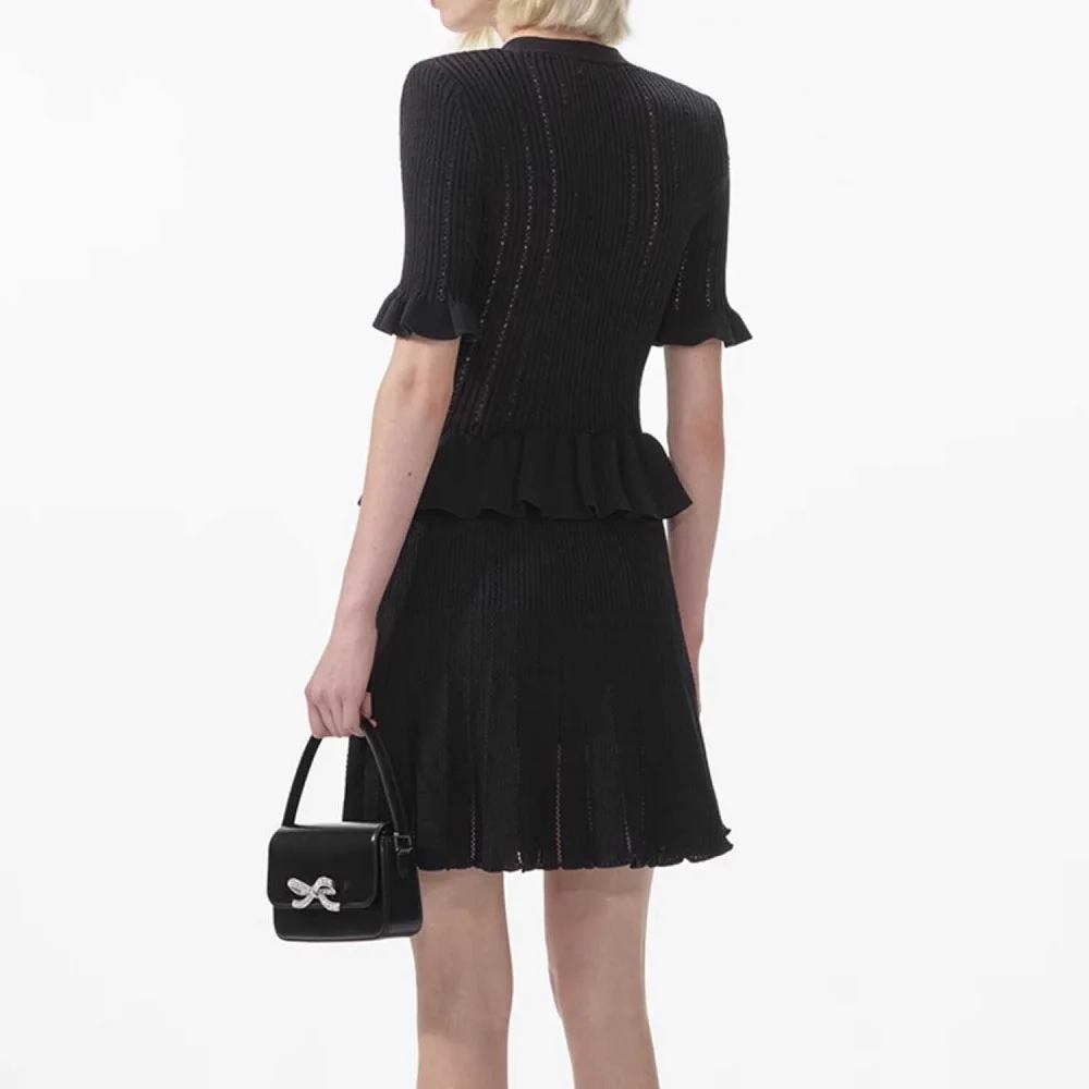 Женское трикотажное платье Traf-mini с ромбовидными пуговицами качественная одежда