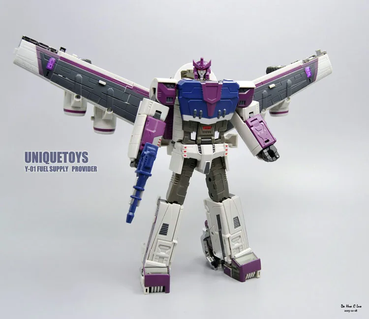 

Уникальные игрушки-трансформеры UT Y-01 Y01 Octane Triple Changers G1, Поставка топлива, экшн-фигурка, Игрушечная модель робота
