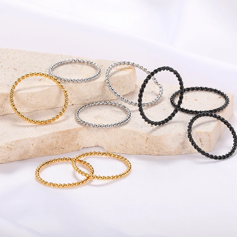 

Punk Finger Rings Minimalist Smooth Gold Color Black Geometric Metal Ring for Women Girls Party Jewelry Bijoux Femme Accessories