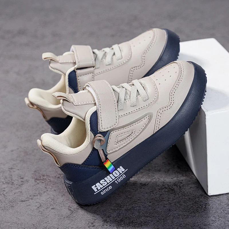 Boys Shoes 2022 New Leather Casual Sports Shoes for Children Warm Fashion Running Shoes for Boys and Girls In Autumn and Winter