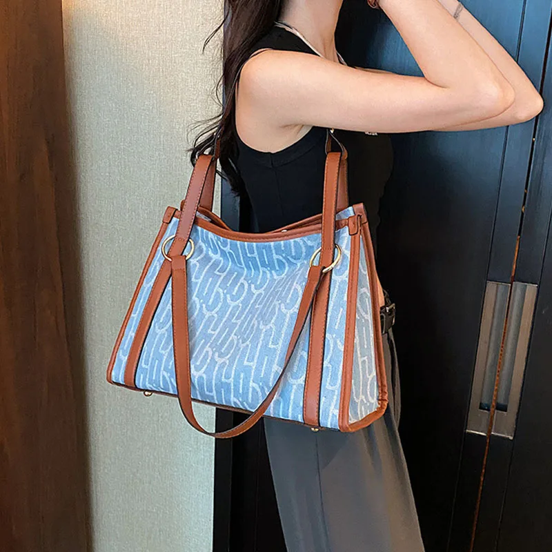 Commuter Simple Portable Tote Bag Casual Large Capacity Denim Single Shoulder Underarm Bags New Women's Fashion Shopping Storage
