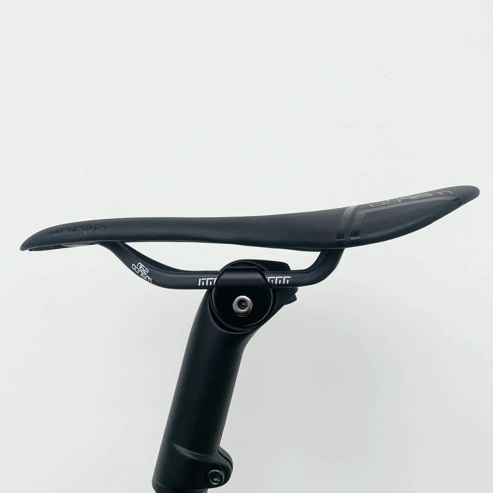 Зажим для подседельного штыря овальный 7 х10 мм